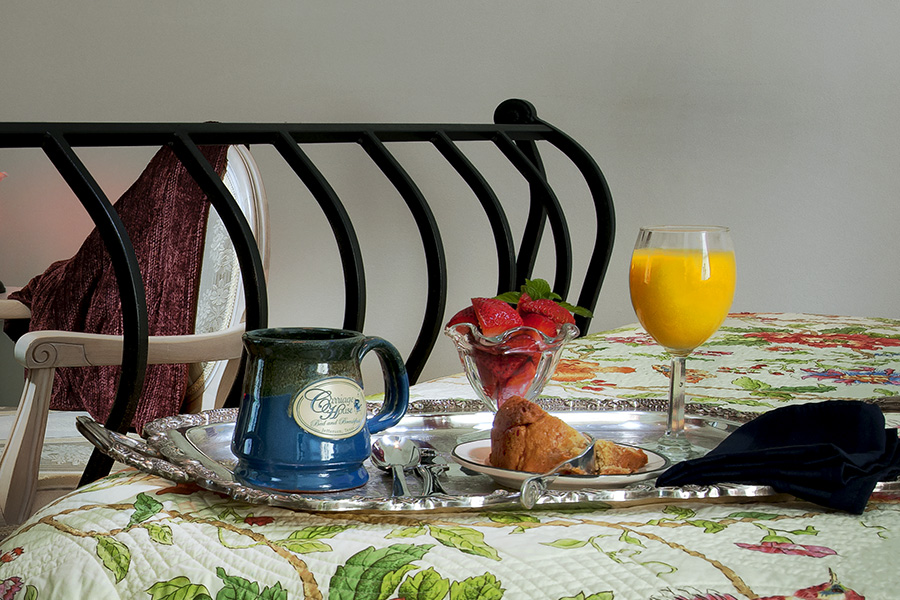 Lady Bird Cottage breakfast on bed